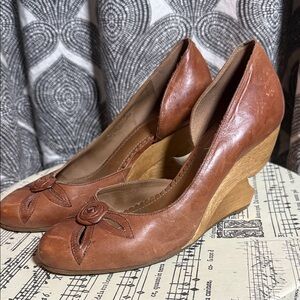 Miss Albright Vintage brown leather wooden wedge heels SZ 7.5